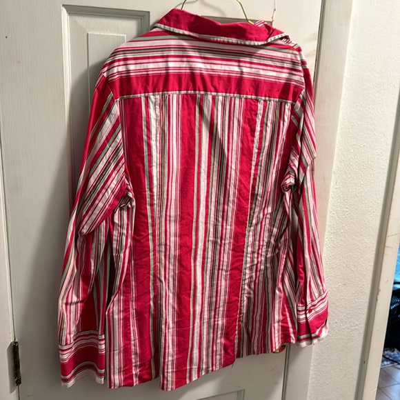 Metro style size 16Tall. Great condition - Picture 2 of 3